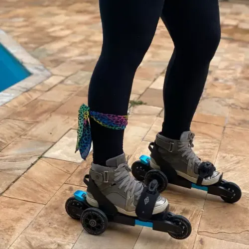 Patins Cardiff Ajustável (31 ao 39)