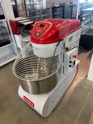 Amassadeira Industrial G.Paniz AE40 2 velocidades nova