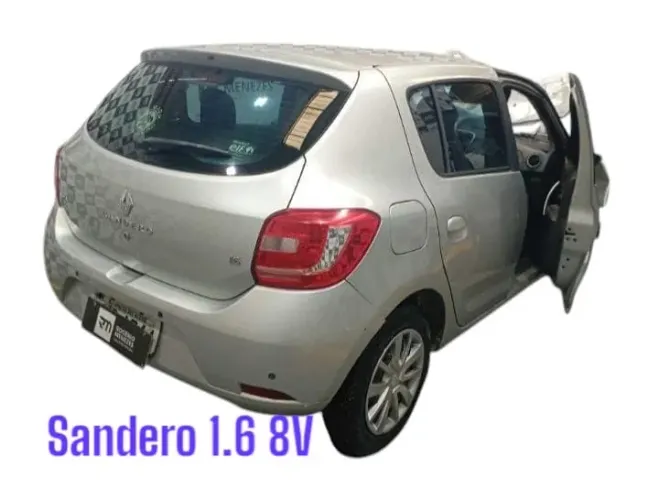 Sucata de renault Sandero para venda de peças 