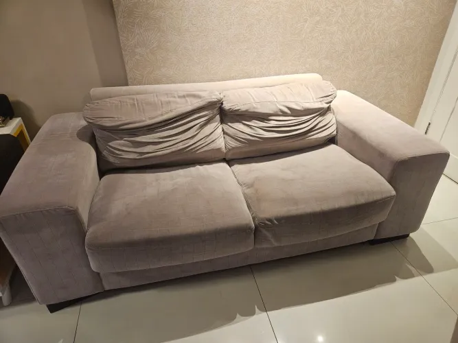 Sofá 2 lugares