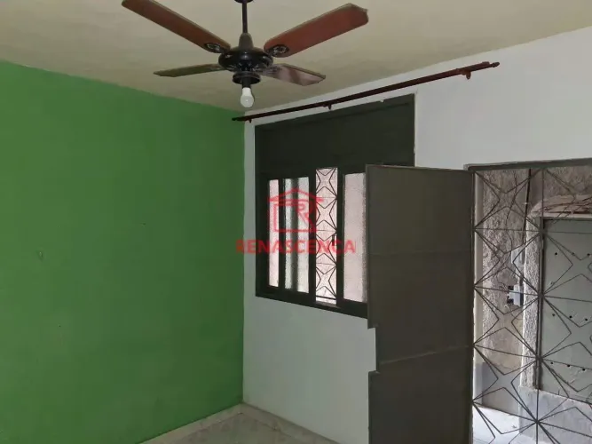 Kitnet tipo casa proximo Metro Inhauma