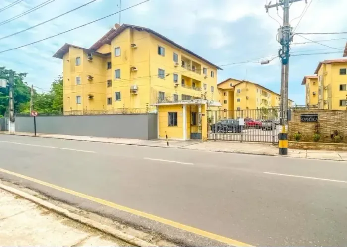 Alugo apartamento com 70m2  com 3 quartos sendo 1 suíte garagem piscina em Atalaia - Anani