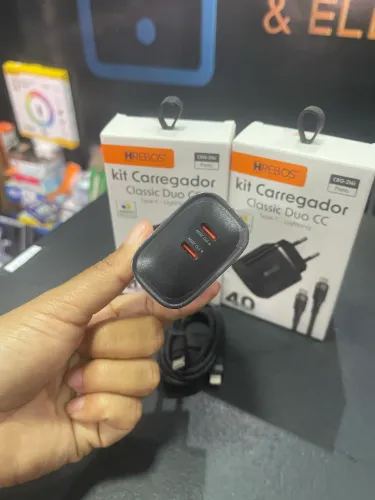 kit carregador Hrebos Classic Duo CC, modelo CRG-216i, 40W Turbo ?
