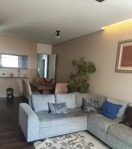 DG106- Casa disponível em Tancredo Neves