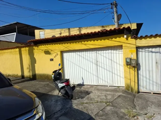 Vendo 3 casas e uma loja no condomínio Amonpa em Anchieta 