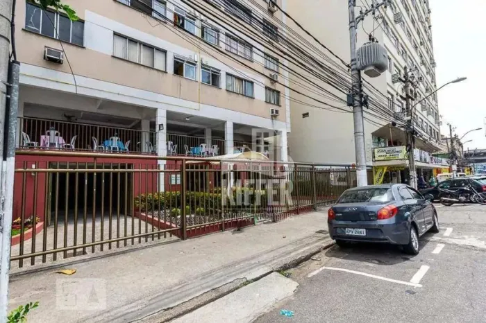 Apartamento com 2 dormitórios à venda, 75 m² por R$ 300.000,00 - Santana - Niterói/RJ