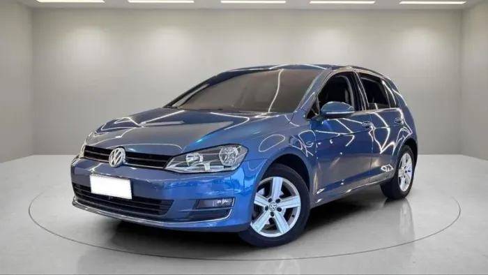 Volkswagen Golf Highline 1.4 TSI Total Flex Aut. 2015