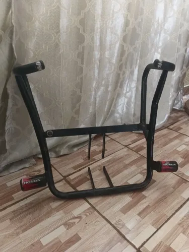 Protetor de carenagem e motor