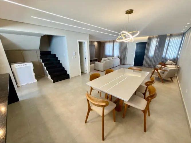 Casa luxo mobiliada para locação na Pampulha.