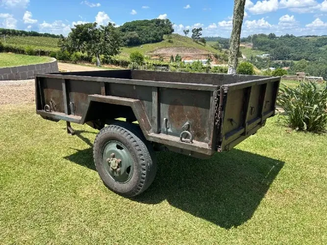 Reboque Militar Johnson M101 3/4 Ton