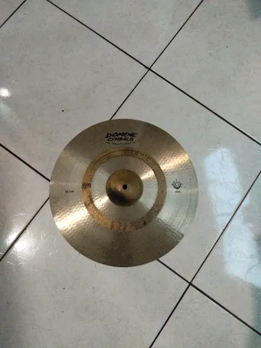 Crash Domene Nova 16 
