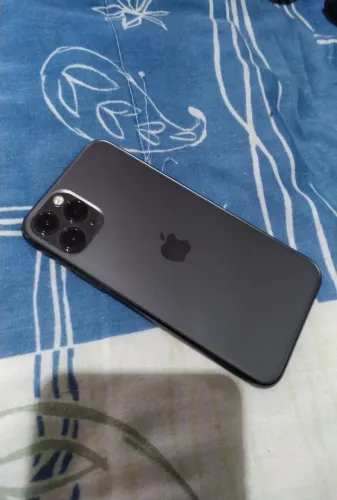 iPhone 11 Pro 64gb (Barato) 