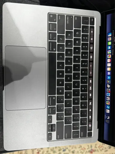 MacBook Pro M2