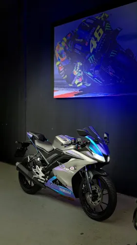 Yamaha R15