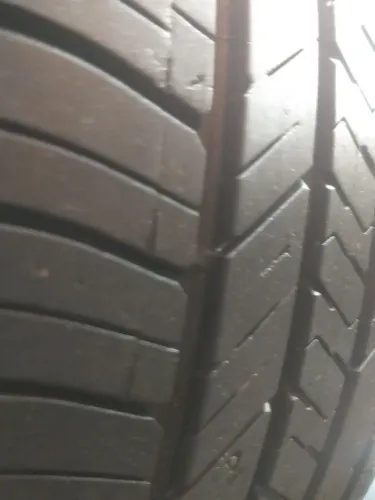 Pneus 235 45 18 Goodyear eagle seminovos o par*