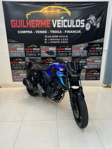 Yamaha FZ-25