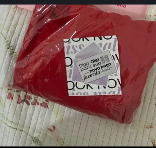 Vestido vermelho nunca usado