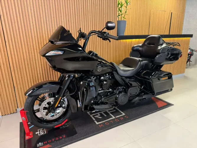 Harley Davidson ROAD GLIDE LIMITED FLTRK