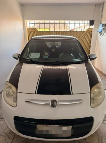 Fiat Palio Attractive 1.0 EVO Fire Flex 8V 5P 2013