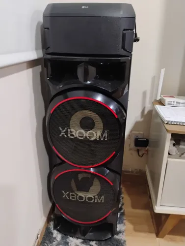 Vendo Som LG R9