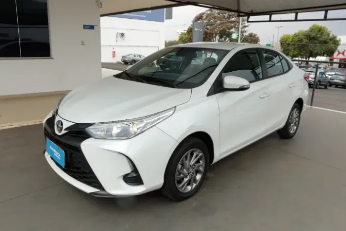Toyota Yaris XS Sedan 1.5 Flex 16V 4P Aut. 2025