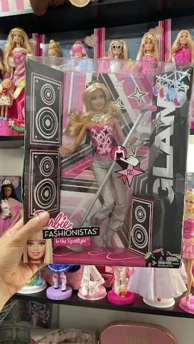 Barbie Fashionistas Hollywood Divas