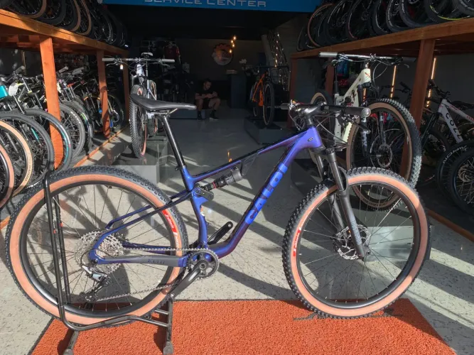 Bike caloi full zero