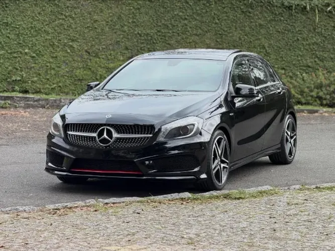 Mercedes-Benz Classe A 250 2.0 TB Sport Aut. 2015