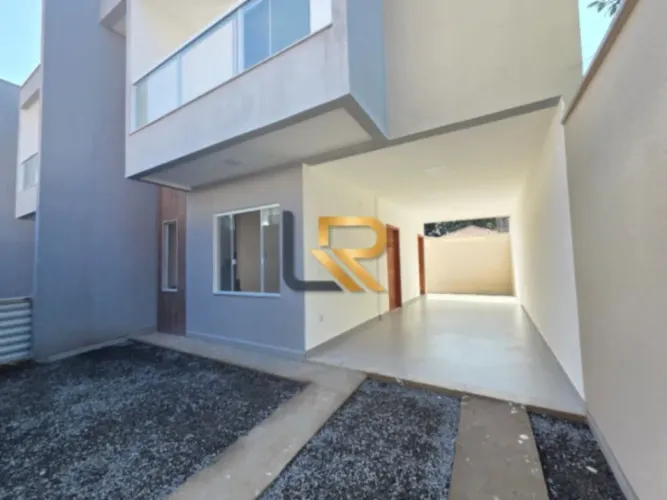 Casa Duplex - 3 Quartos com Suíte - Jardim Atlântico/Jacaraipe