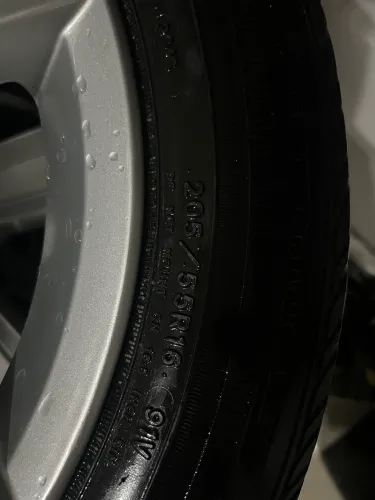 ARO 16 GOLF TSI 2014