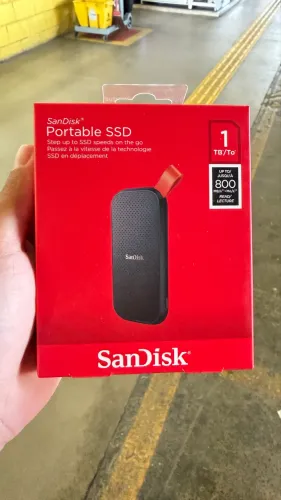 SSD portatil SanDisk 1TB 800mb/s - LACRADO