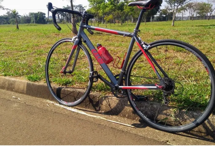 Bicicleta Caloi Strada