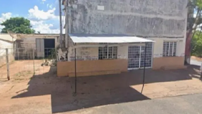 Leilão - Comercial - De R$320.000,00 Por R$160.000,00