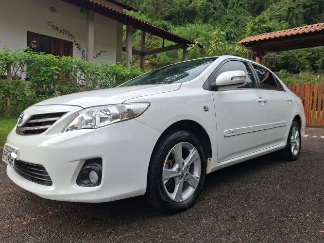 Toyota Corolla XEI 2.0 Flex 16V Aut. 2014