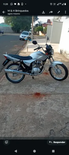 Honda Titan 150 cor prata FAB/mod 2006