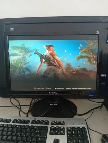 Vende se CPU core i5 4 geração 8gb memória HD de 500gb trecado e mause sem monitor