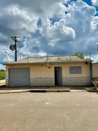 Casa no Bairro Cascalheira de 3 Quartos