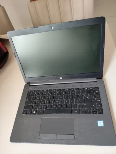 ? Notebook HP 240 G7 Core i5 ? SSD
