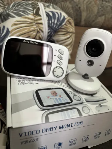 Câmera baby monitor 