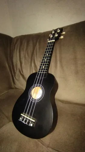 Ukulele maharu