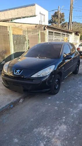 Peugeot 207 XR 1.4 Flex 8V 5P 2010