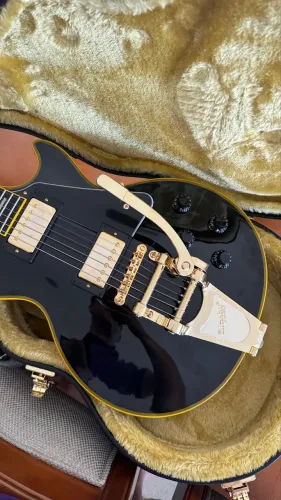 Epiphone Joe Bonamassa 1959 Les Paul Custom Antique Ebony com ponte Bigsby