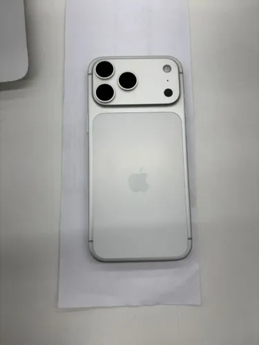 17 pro Max 256gb