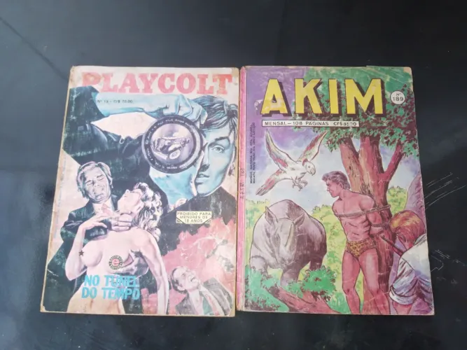 Akin a Playcolt