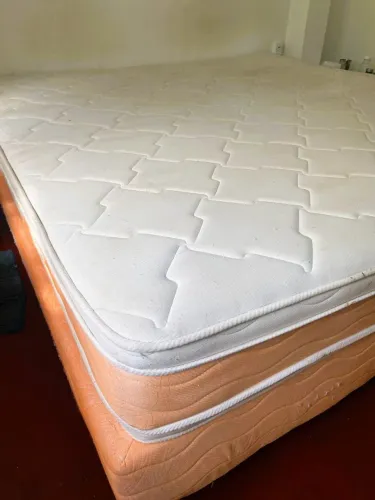 Cama Box King Size R$ 950