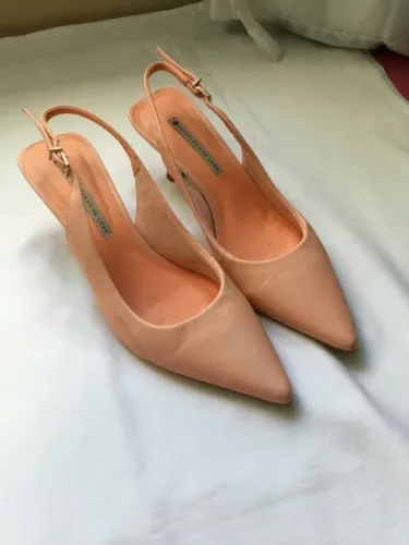 Saltinho feminino Sapatinho de Luxo n° 35