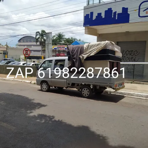 Mudança e frete pequeno zap na foto 