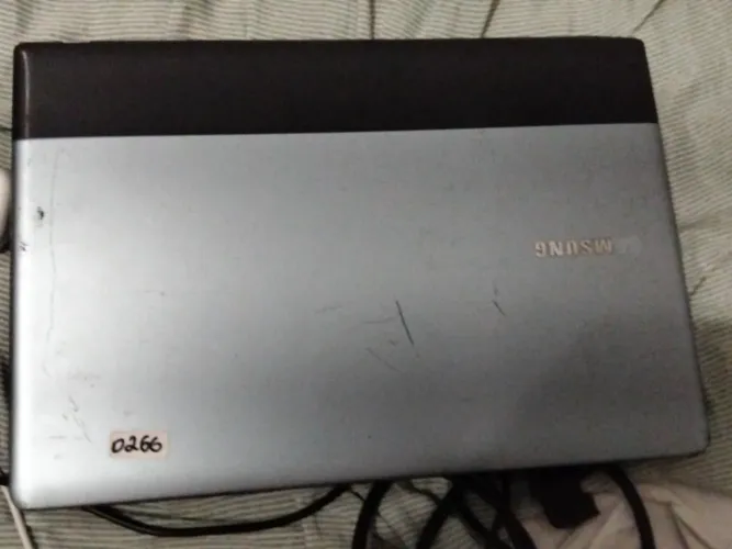 ? Notebook Samsung NP270E4E ? R$ 350