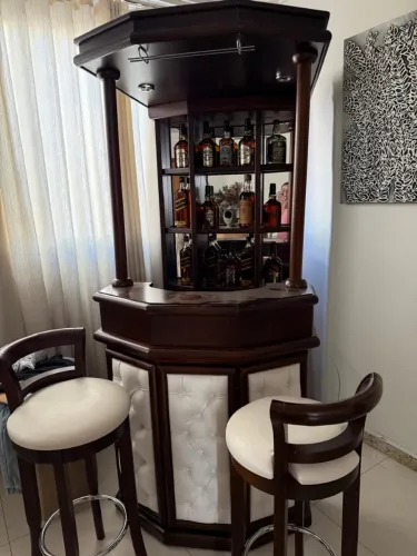 HOME BAR SUPER LUXO