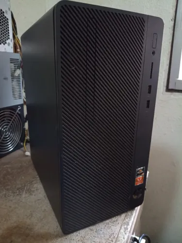 PC HP Raysen 3 PRO 2200G Memória 8GB DDR4 HD SSD 240GB